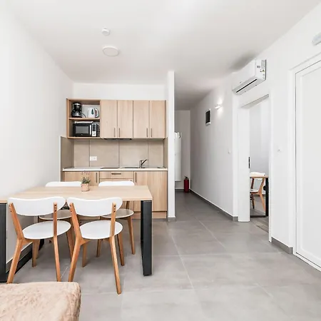 Medena-4 By Interhome Lejlighed *